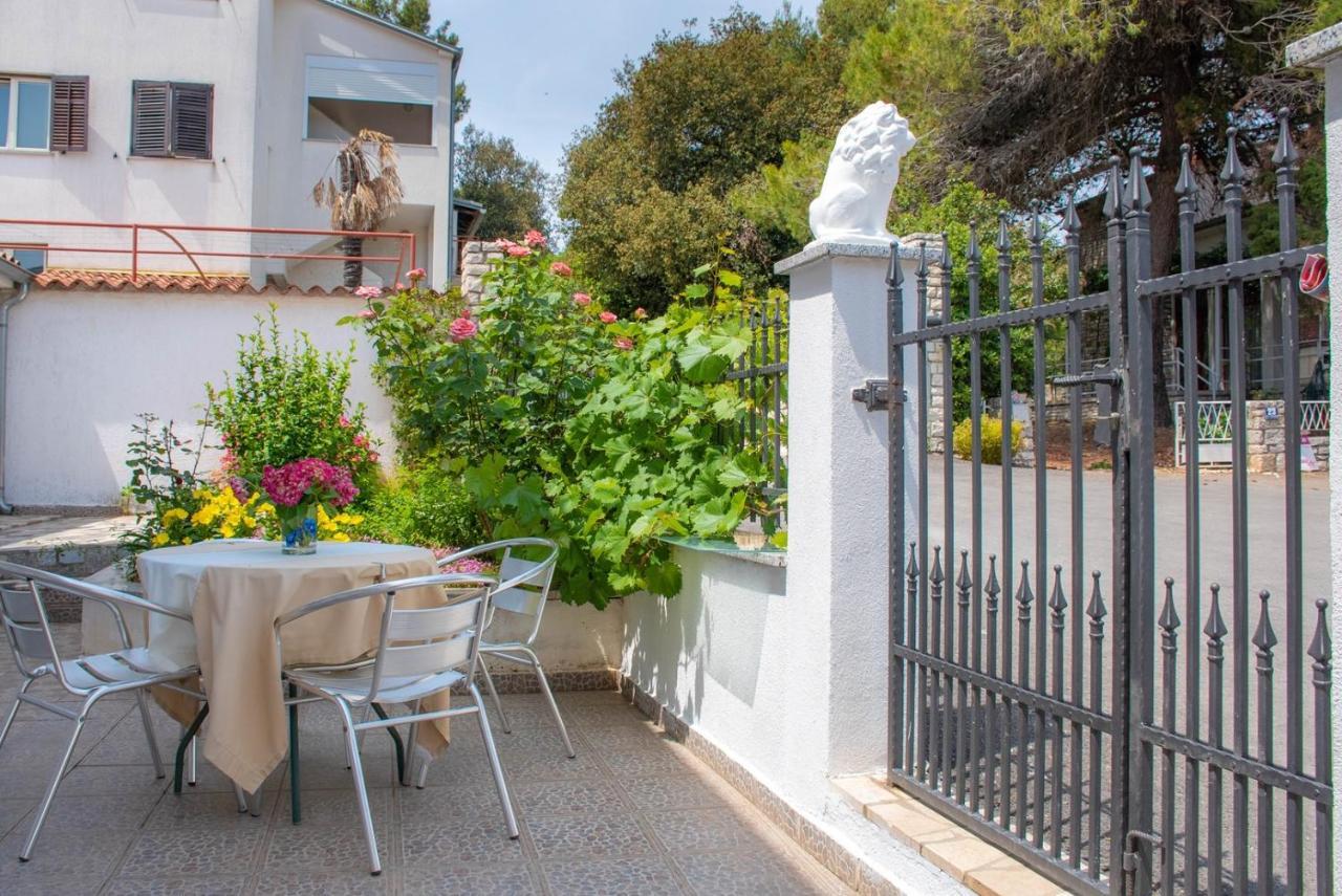 Apartments Betty Borik Rovinj Extérieur photo