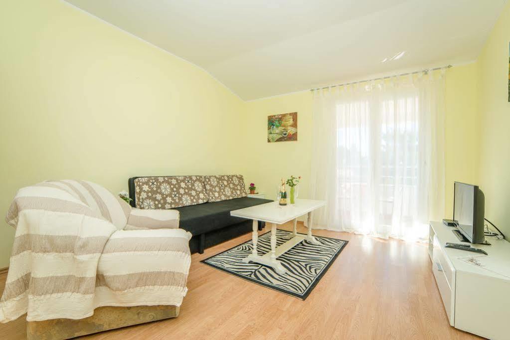 Apartments Betty Borik Rovinj Extérieur photo
