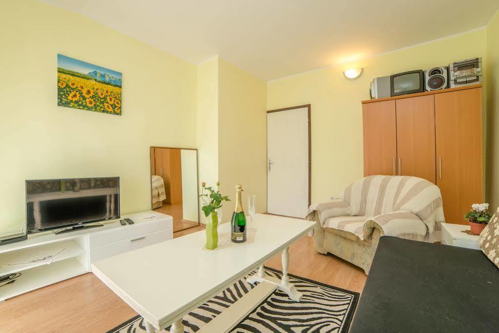 Apartments Betty Borik Rovinj Extérieur photo
